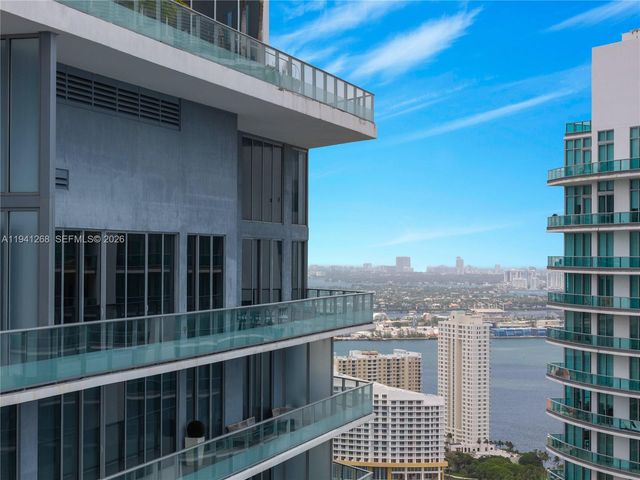 1300 Brickell Bay Dr 4401, Miami, FL 33131