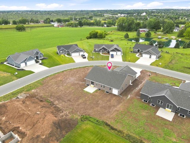 W7032 JACLYN LANE, Greenville, WI 54942