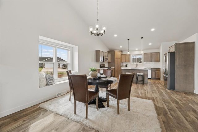 W7032 JACLYN LANE, Greenville, WI 54942