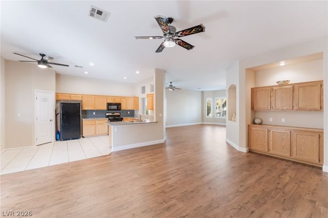 5213 Red Glory Drive, Las Vegas, NV 89130