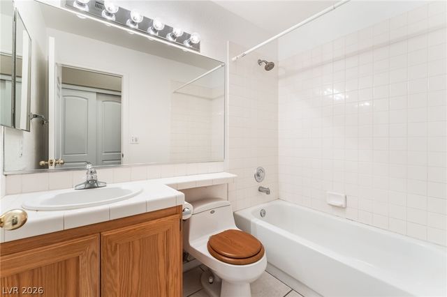 5213 Red Glory Drive, Las Vegas, NV 89130