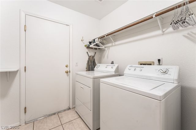 5213 Red Glory Drive, Las Vegas, NV 89130