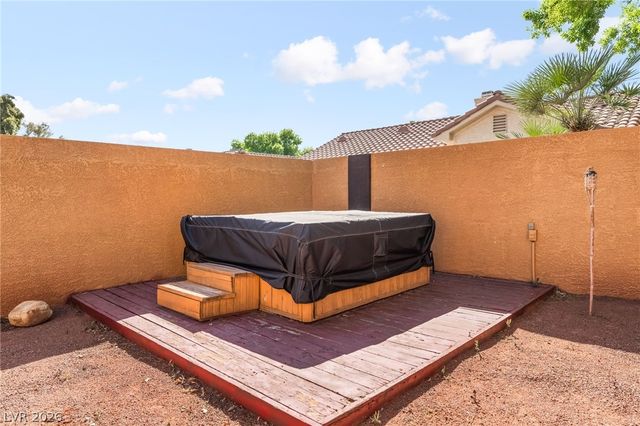 5213 Red Glory Drive, Las Vegas, NV 89130