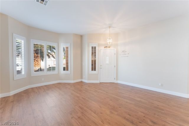 5213 Red Glory Drive, Las Vegas, NV 89130