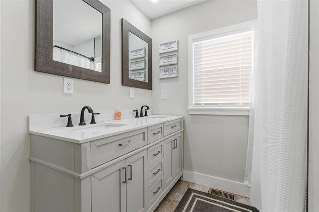 121 Ripley Avenue, Adairsville, GA 30103