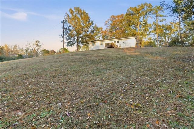 121 Ripley Avenue, Adairsville, GA 30103