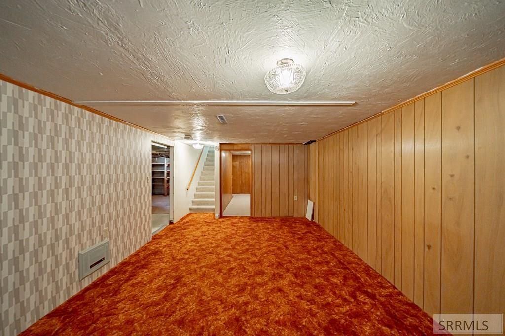 Image 23 of property listing at 735 E 15th Street, Idaho Falls, ID 83404