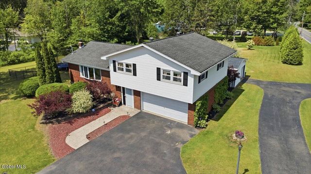 112 Route 236, Halfmoon, NY 12065