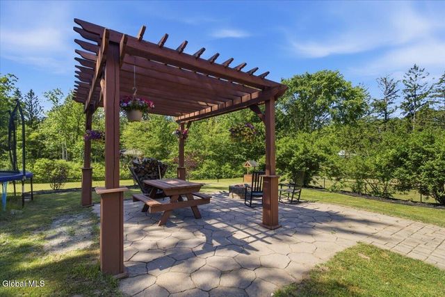 112 Route 236, Halfmoon, NY 12065