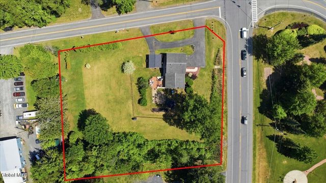 112 Route 236, Halfmoon, NY 12065