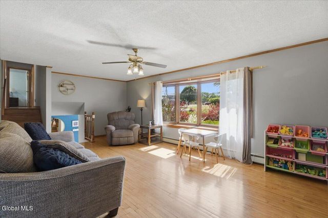 112 Route 236, Halfmoon, NY 12065