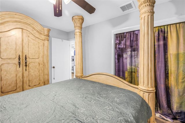 3723 59TH STREET N 6, St Petersburg, FL 33710