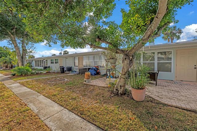 3723 59TH STREET N 6, St Petersburg, FL 33710