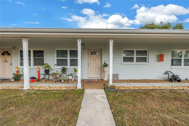 3723 59TH STREET N 6, St Petersburg, FL 33710