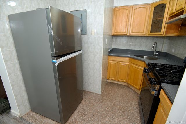 4108 97th Place 4C, Corona, NY 11368
