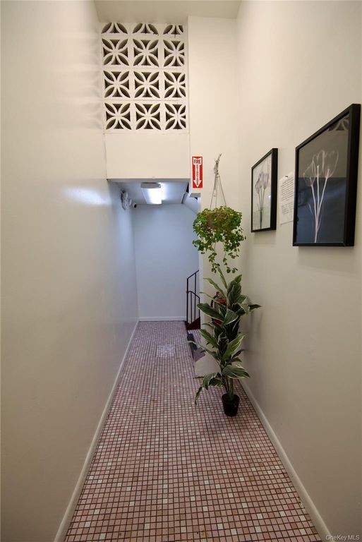 4108 97th Place 4C, Corona, NY 11368 — photo 4