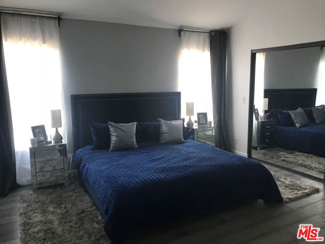 18210 Oxnard Street 141, Tarzana (los Angeles), CA 91356