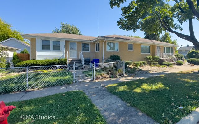 8636 40th Street, Lyons, IL 60534