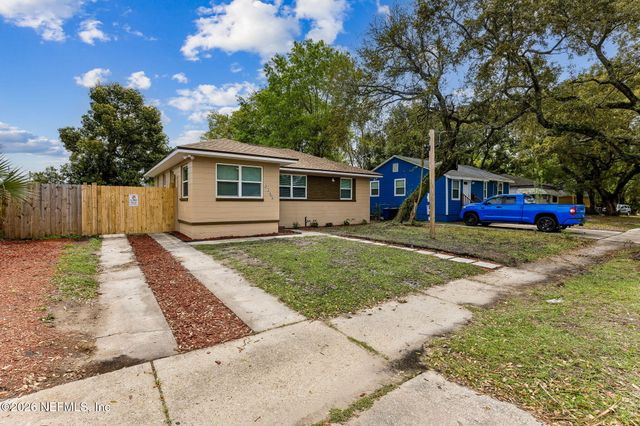 1745 ACADEMY Street, Jacksonville, FL 32209