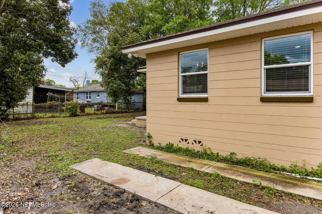 1745 ACADEMY Street, Jacksonville, FL 32209