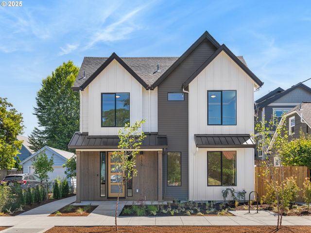 Ne Ainsworth St, Portland, OR 97211