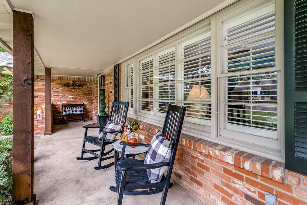4309 Selkirk Drive W, Fort Worth, TX 76109 — photo 3