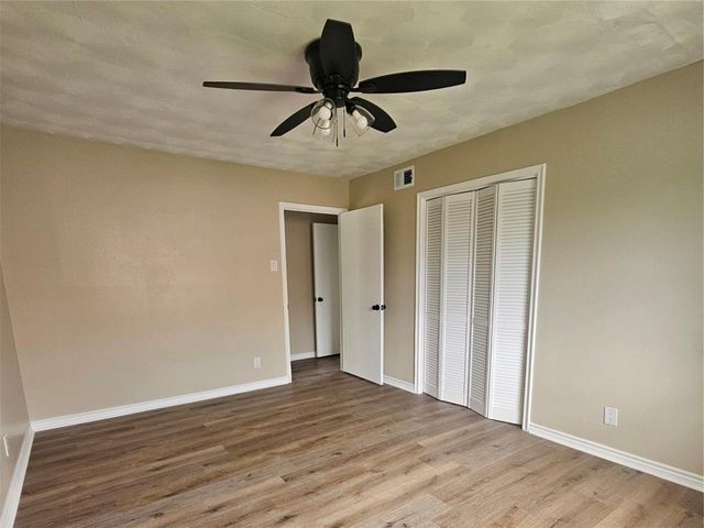 5907 Shady Crest Trail, Dallas, TX 75241