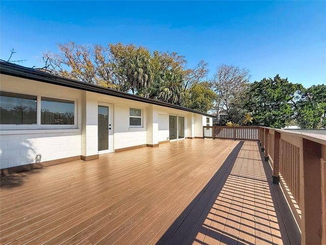 6108 OAK RIDGE AVENUE, New Port Richey, FL 34653