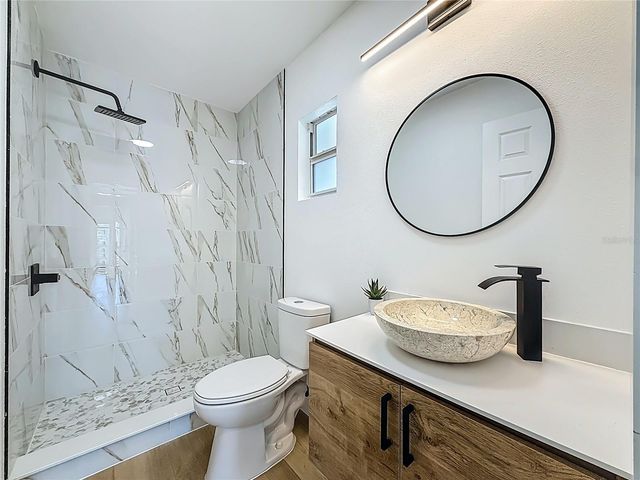 6108 OAK RIDGE AVENUE, New Port Richey, FL 34653