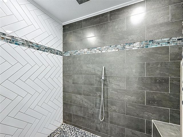 6108 OAK RIDGE AVENUE, New Port Richey, FL 34653