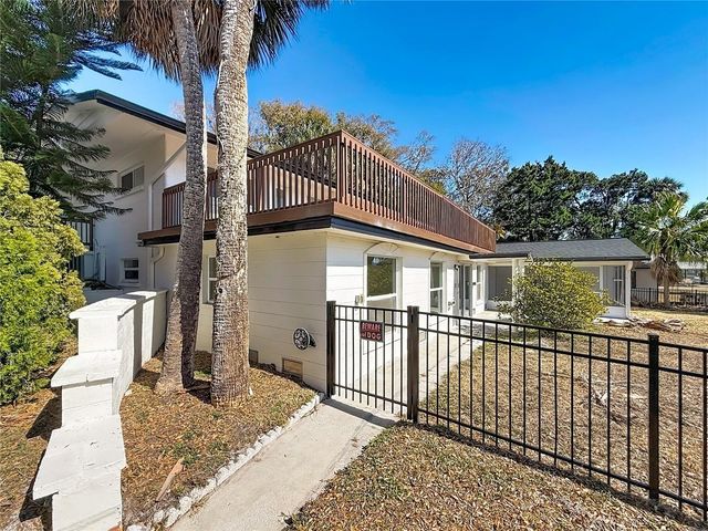 6108 OAK RIDGE AVENUE, New Port Richey, FL 34653