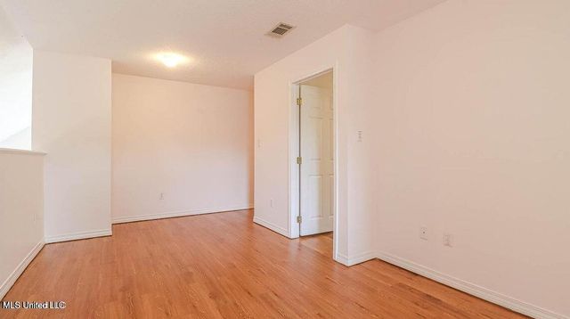 2106 Lauren Drive, Biloxi, MS 39532