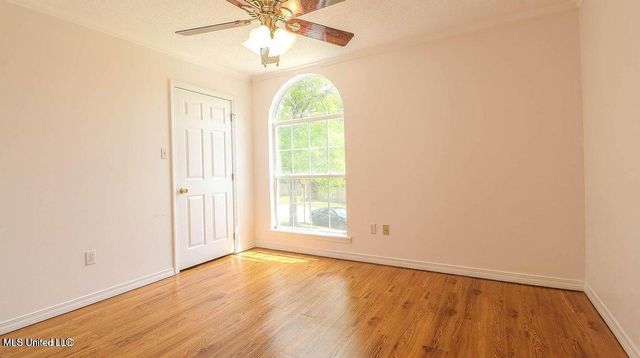 2106 Lauren Drive, Biloxi, MS 39532