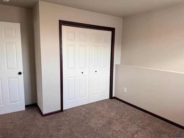 3518 LODI LN, Rapid City, SD 57703