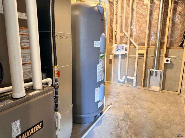 3518 LODI LN, Rapid City, SD 57703