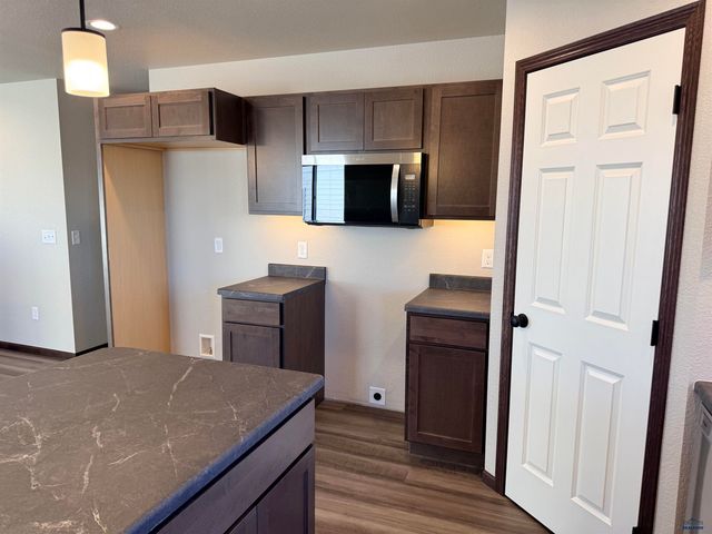 3518 LODI LN, Rapid City, SD 57703