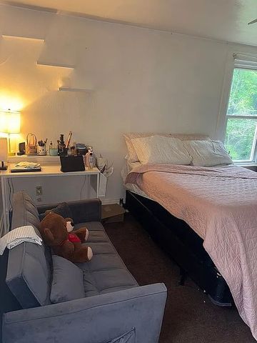 200 Brighton Rd, Bellevue, PA 15202