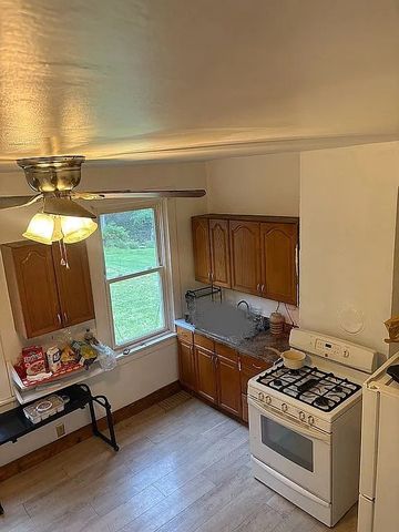 200 Brighton Rd, Bellevue, PA 15202