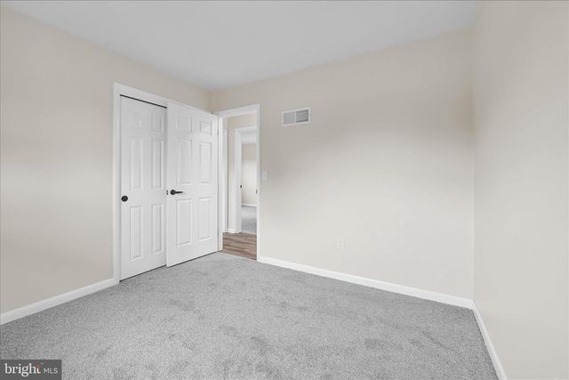 13 VILLA LN, Palmyra, PA 17078