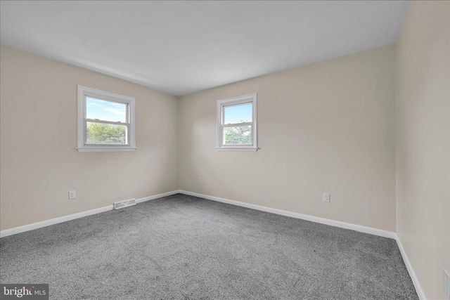 13 VILLA LN, Palmyra, PA 17078