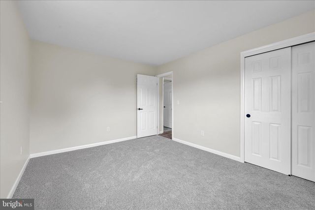 13 VILLA LN, Palmyra, PA 17078