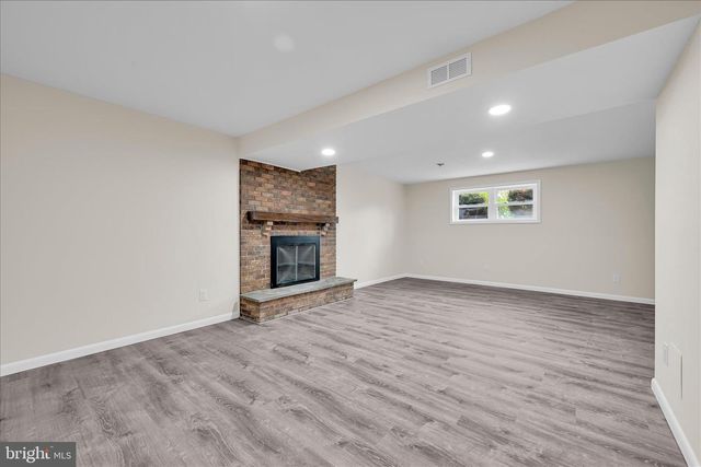 13 VILLA LN, Palmyra, PA 17078