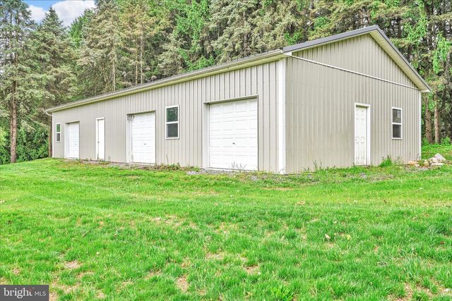 13 VILLA LN, Palmyra, PA 17078
