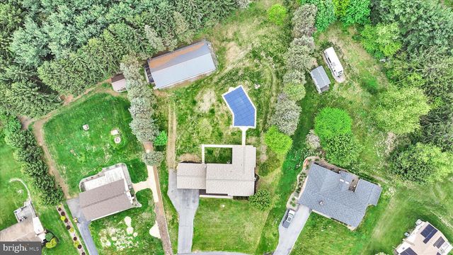 13 VILLA LN, Palmyra, PA 17078