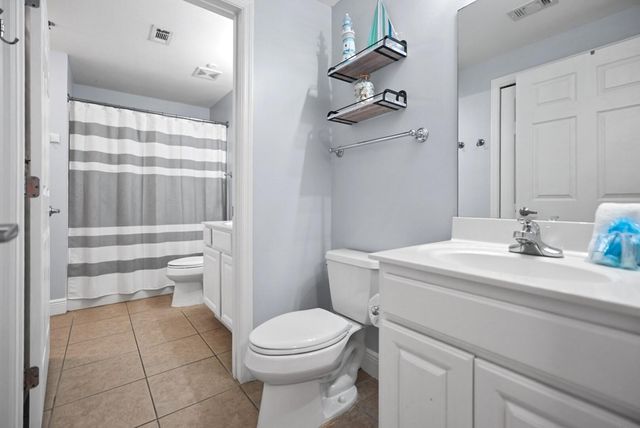 122 Seascape Boulevard 1906, Miramar Beach, FL 32550