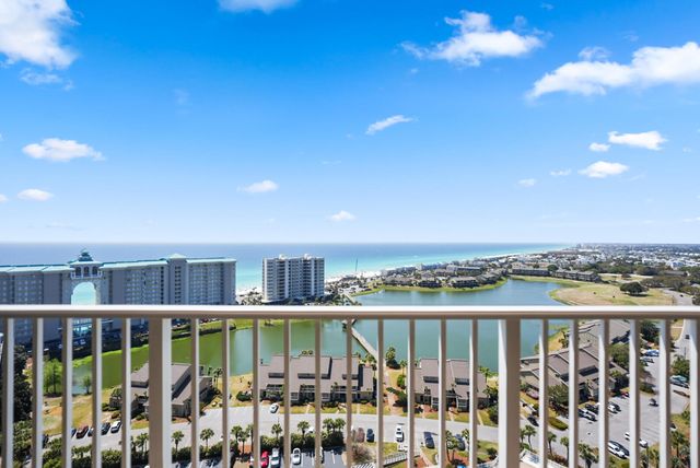 122 Seascape Boulevard 1906, Miramar Beach, FL 32550