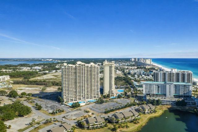 122 Seascape Boulevard 1906, Miramar Beach, FL 32550
