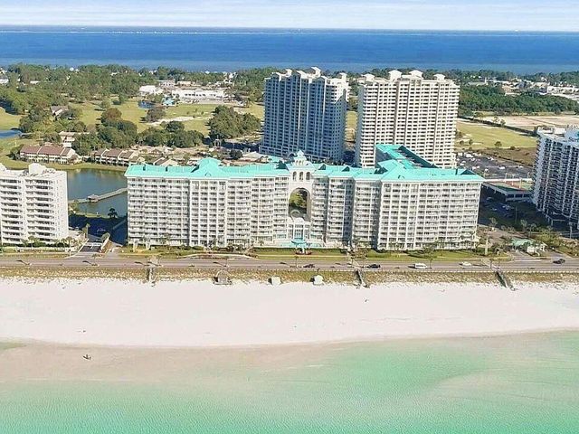 122 Seascape Boulevard 1906, Miramar Beach, FL 32550