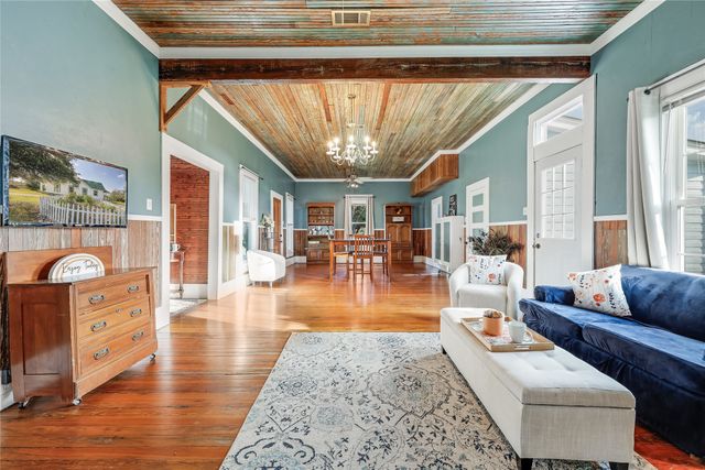 13471 Cedar Valley Road, Salado, TX 76571