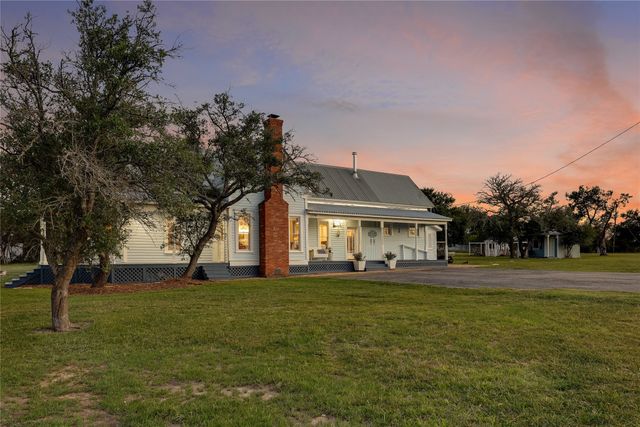 13471 Cedar Valley Road, Salado, TX 76571